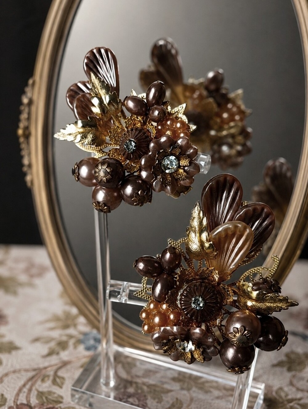 BeauJewels Beau Jewels Brown Faux Pearl Cluster Vintage Clip Earrings EUC